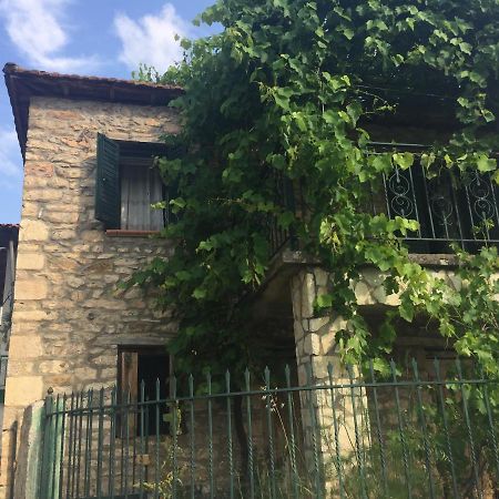 Apartament Kesemi Kalawrita Zewnętrze zdjęcie