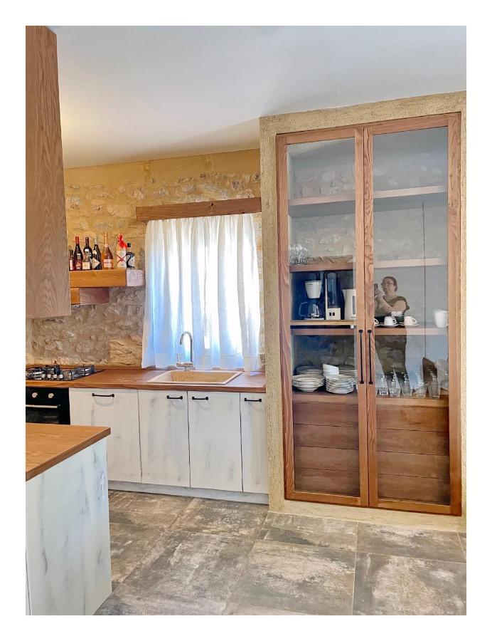 Apartament Kesemi Kalawrita Zewnętrze zdjęcie